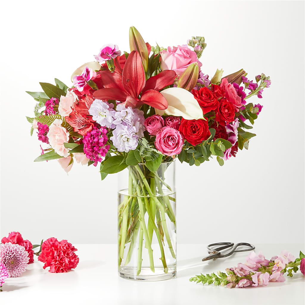 Swooning Over You - A Luxury Florist Original – BUEHLER'S FLORAL, Wooster OH