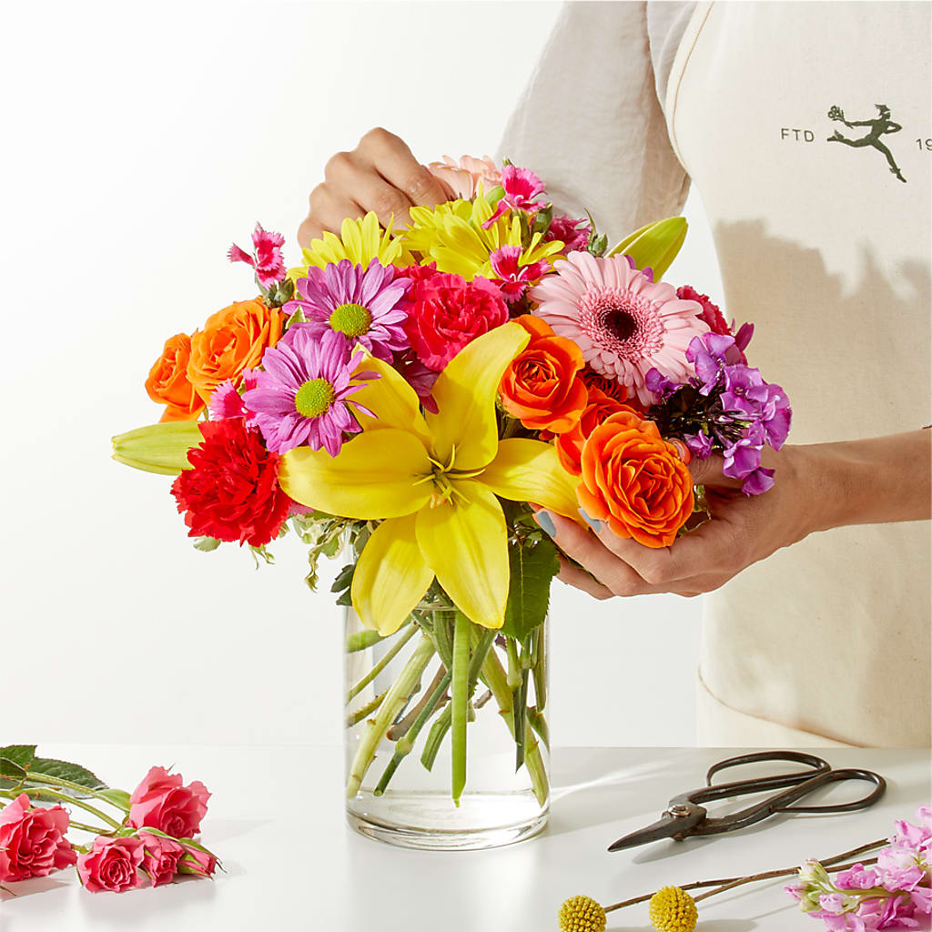 Cue the Confetti - A Florist Original – BUEHLER'S FLORAL, Wooster OH