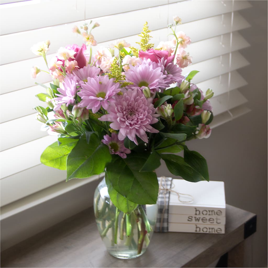 Pastel Tradition - A Florist Original – BUEHLER'S FLORAL, Wooster OH