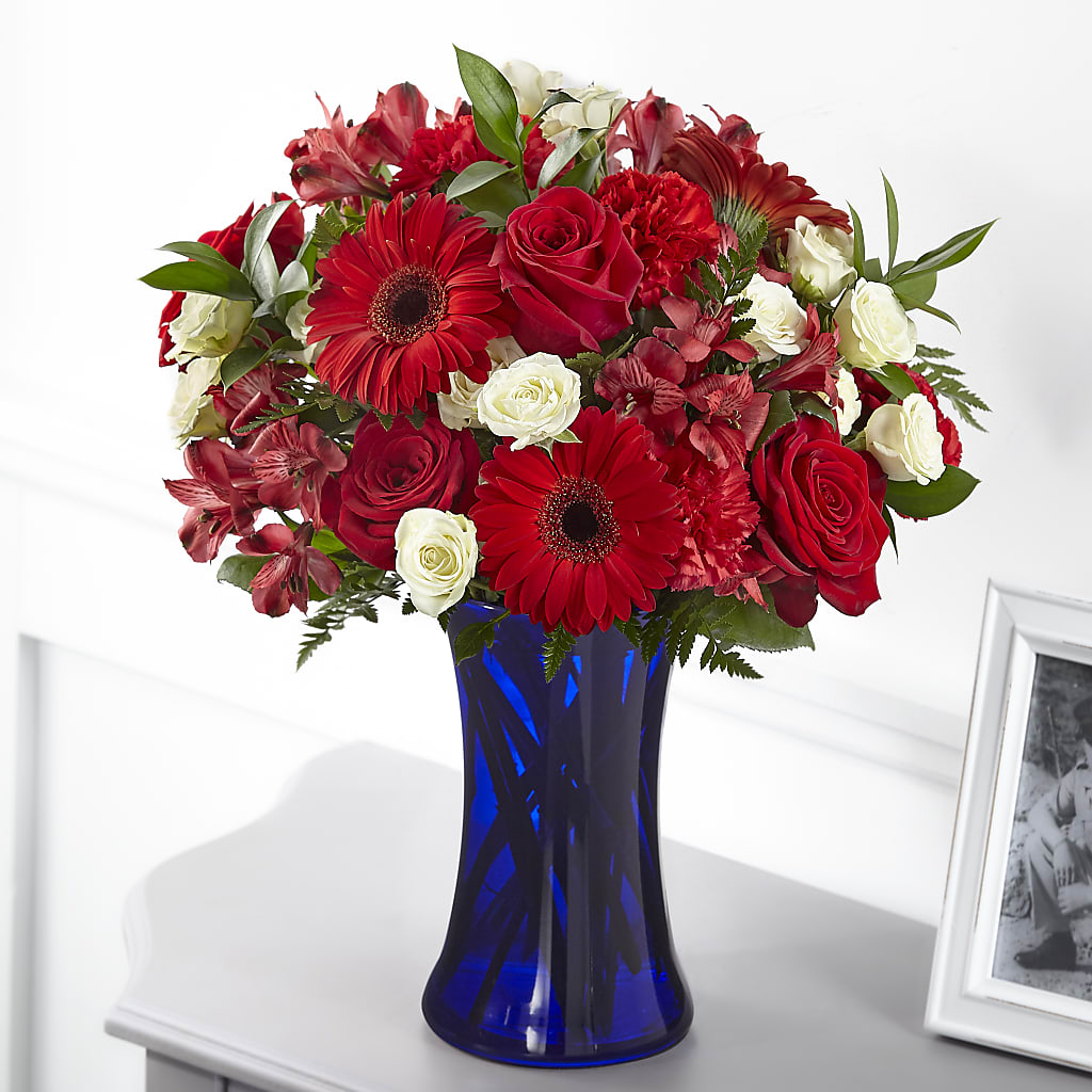 Hearts Embrace Bouquet – BUEHLER'S FLORAL, Wooster OH