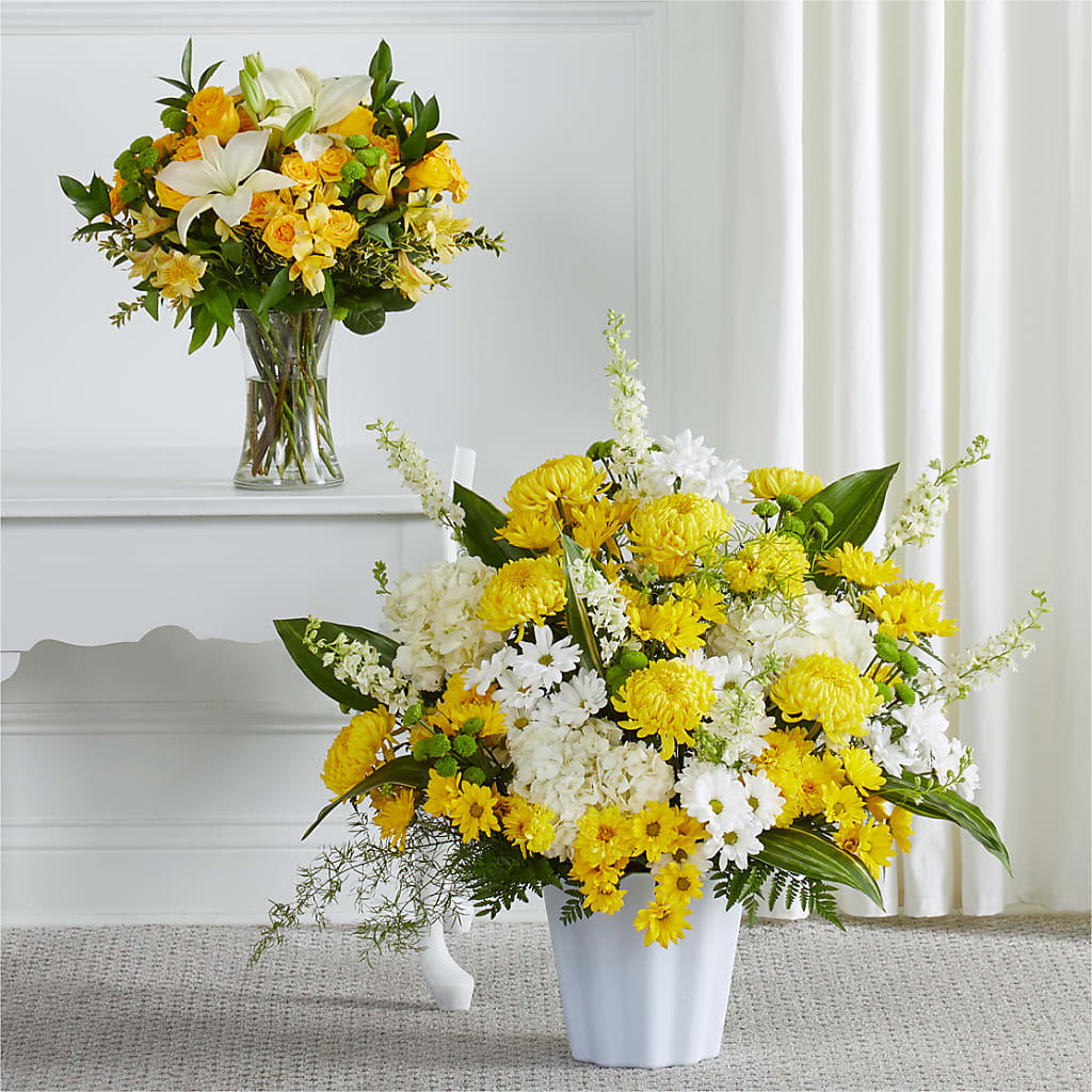 Warm Remembrance Bundles – BUEHLER'S FLORAL, Wooster OH