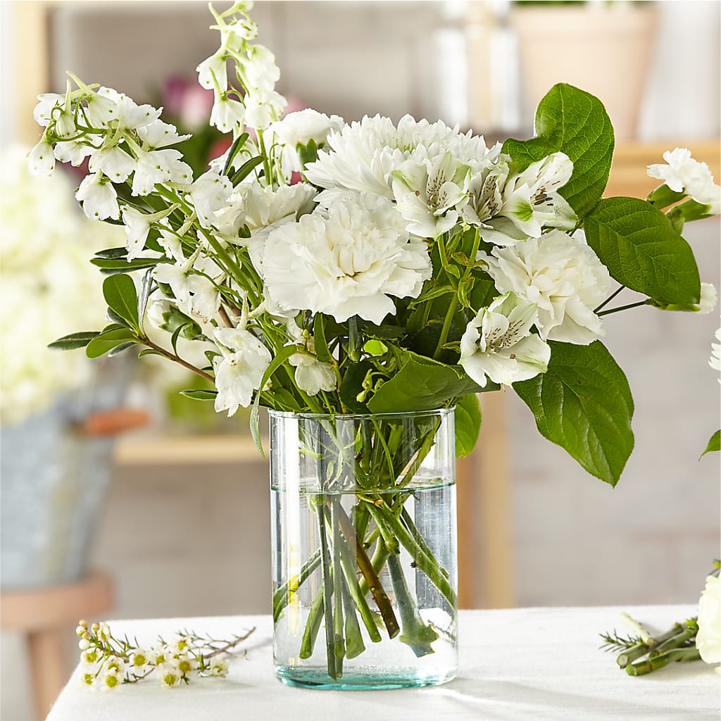 Classic Ivory – A Florist Original – BUEHLER'S FLORAL, Wooster OH