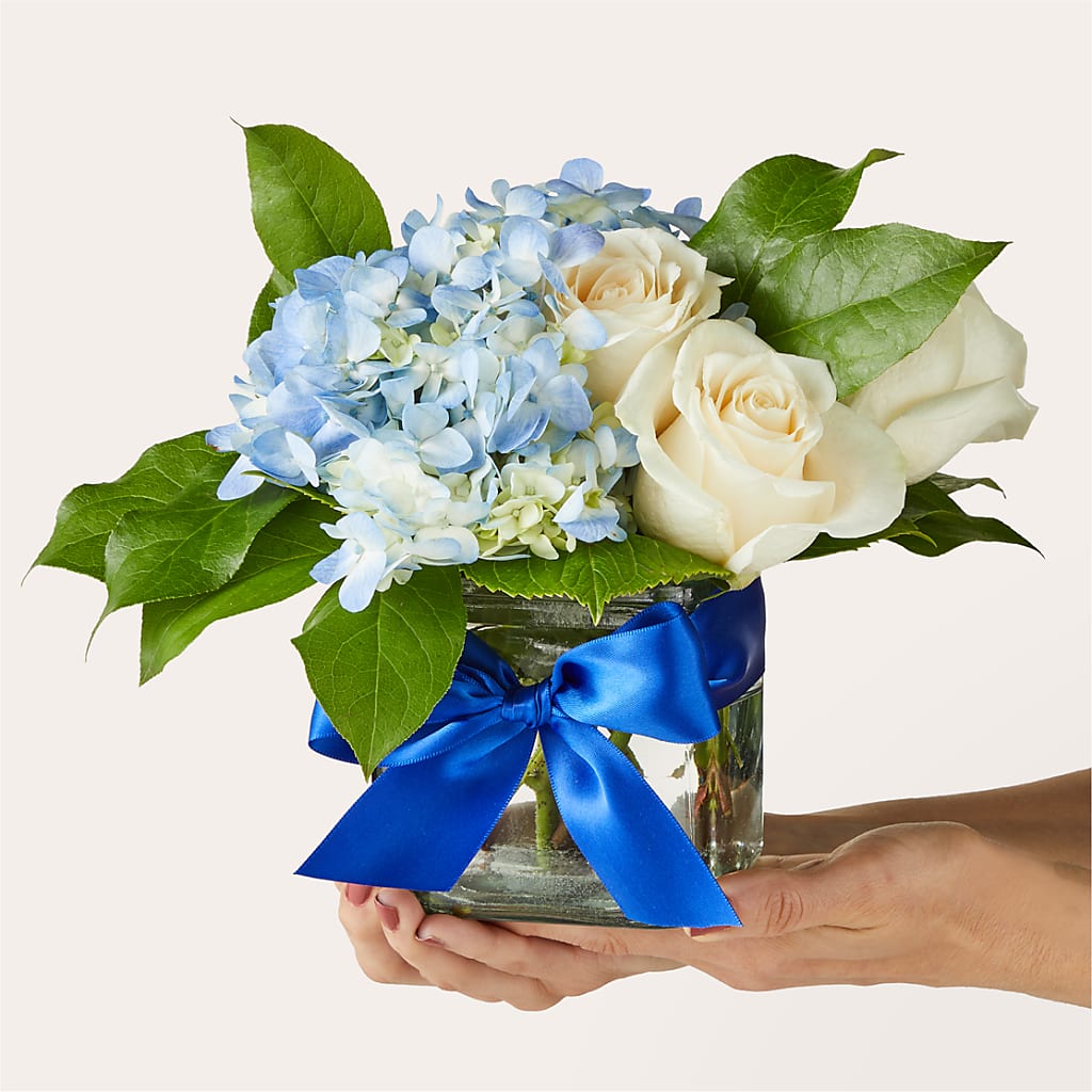 Sky Blue Delight Bouquet – BUEHLER'S FLORAL, Wooster OH