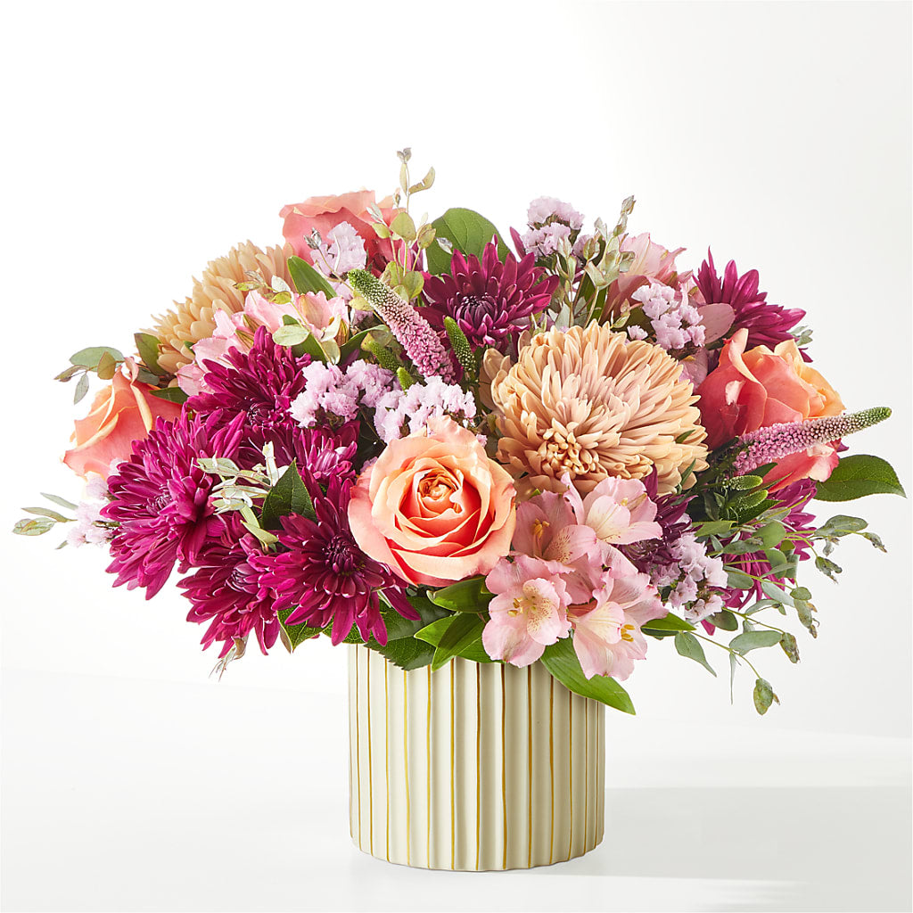 Berry Cobbler Bouquet with Ivory Vase – BUEHLER'S FLORAL, Wooster OH