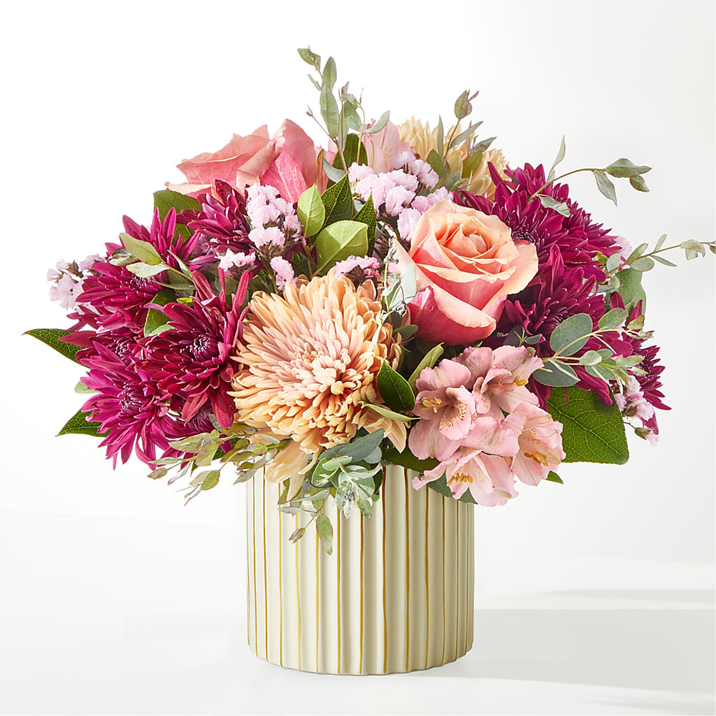 Berry Cobbler Bouquet with Ivory Vase – BUEHLER'S FLORAL, Wooster OH