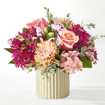 Berry Cobbler Bouquet with Ivory Vase – BUEHLER'S FLORAL, Wooster OH